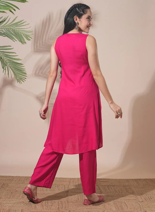 جلو باص طقم كورتا مطرزة بحافة واسعة مع بنطال